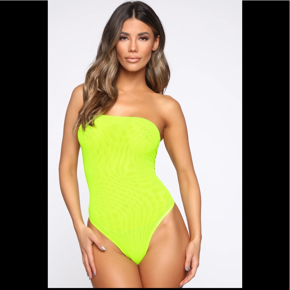 FASHIONOVA Tube bodysuit